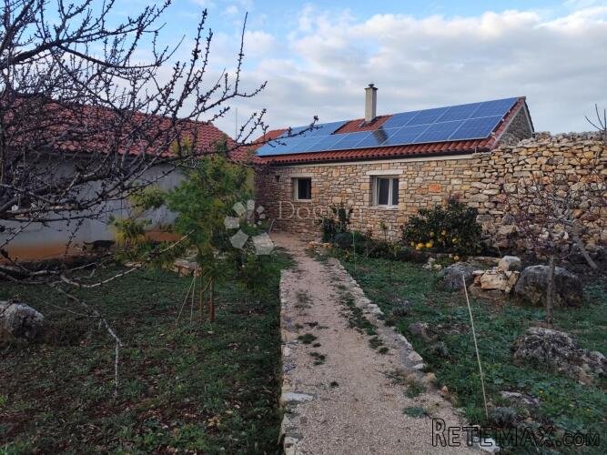Imanje s projektom za turistički resort