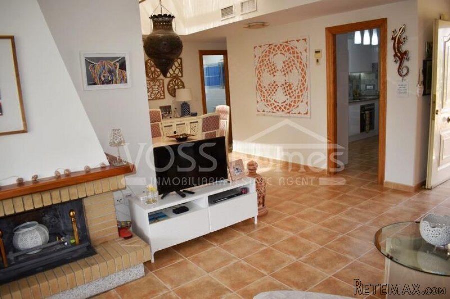 NEW & EXCLUSIVE TO VOSS HOMES - An immaculately maintained.. - 19