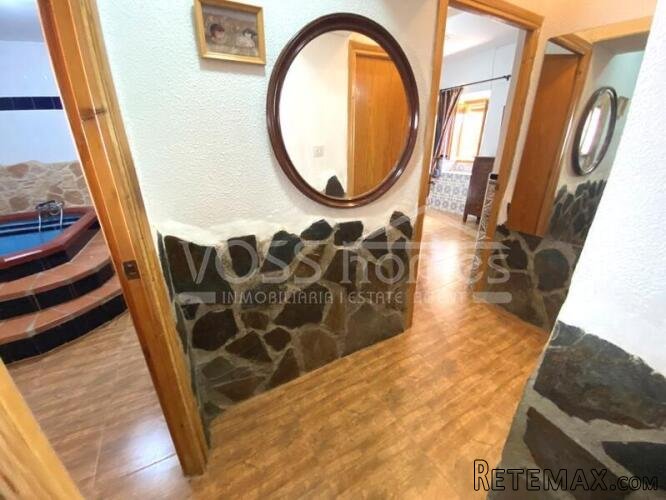 NEW TO VOSS HOMES - GREAT B&B / GUEST HOUSE BUSINESS . Semi.. - 19