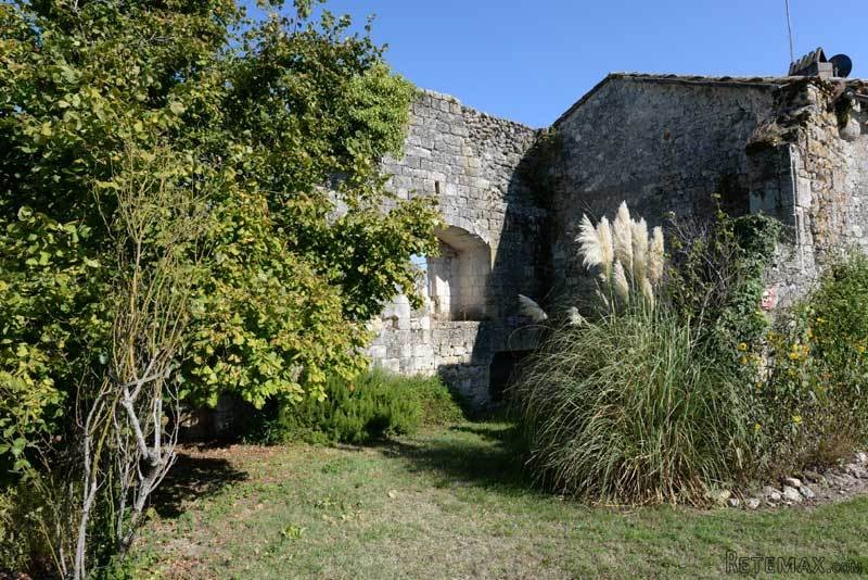 Cute Little Cottage With Garden Nr.. - 2