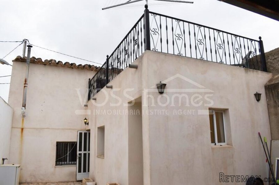Deceptively spacious, 2 storey village houseof 138m2 in Las.. - 20