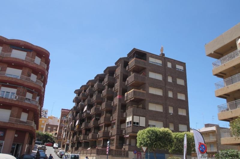 4 Bedrooms - Apartment - Murcia - For..
