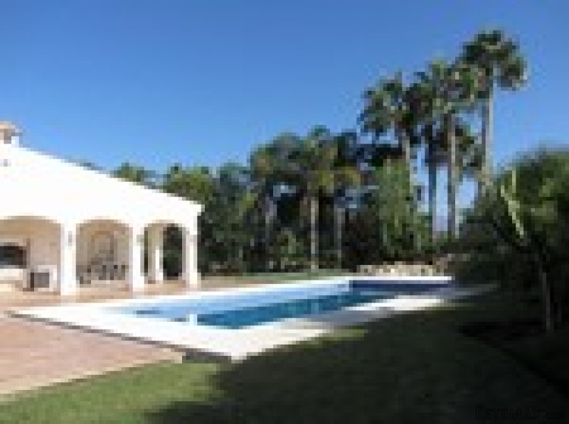 4 Bedrooms - Villa - Malaga - For Sale - 2