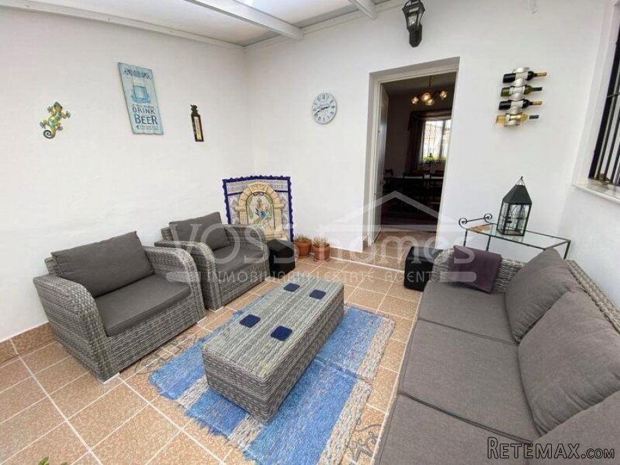 NEW & EXCLUSIVE TO VOSS HOMES - A lovingly maintained &.. - 5
