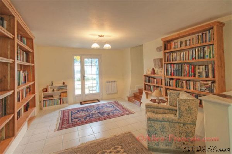 Lezay (79) For sale - Superb maison de maître with luxury 5.. - 9