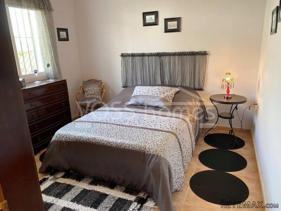 NEW & EXCLUSIVE TO VOSS HOMES - A lovingly maintained &.. - 9
