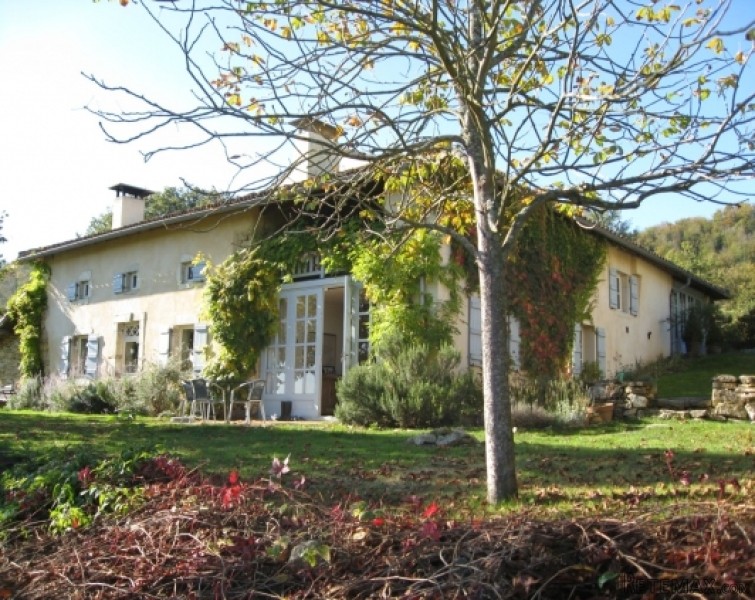 Small Country Estate, 2 Houses, 10.. - 2