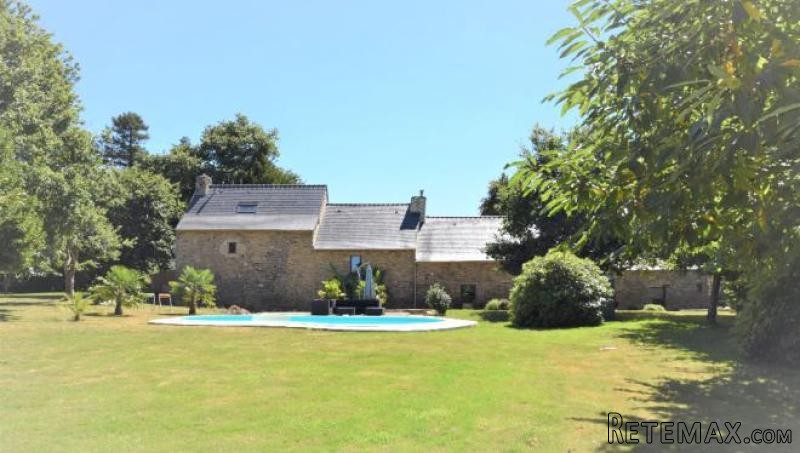 Country House with Swimming Pool - 2