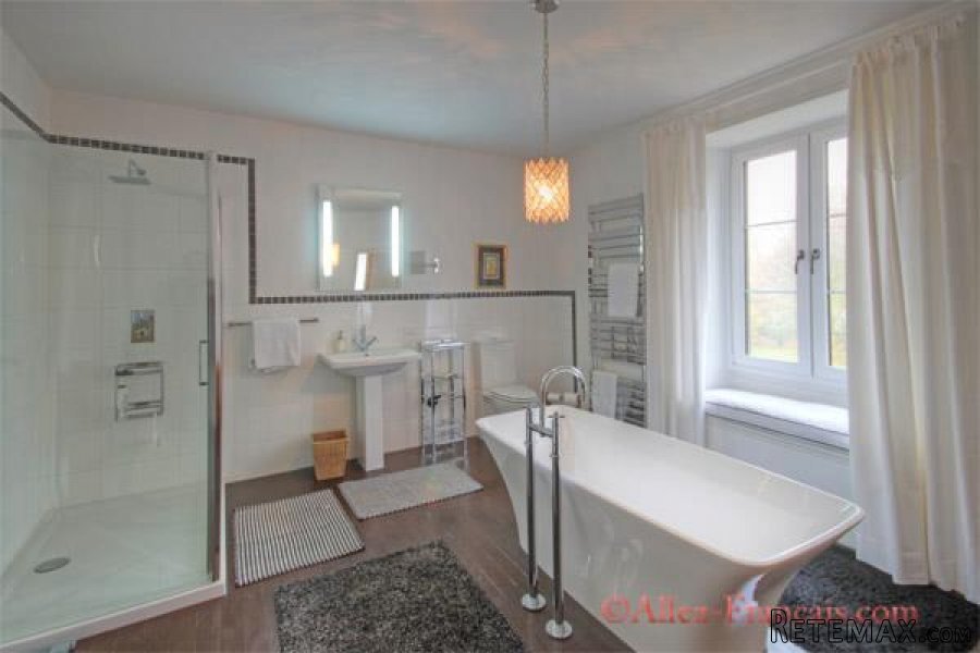Lezay (79) For sale - Superb maison de maître with luxury 5.. - 10