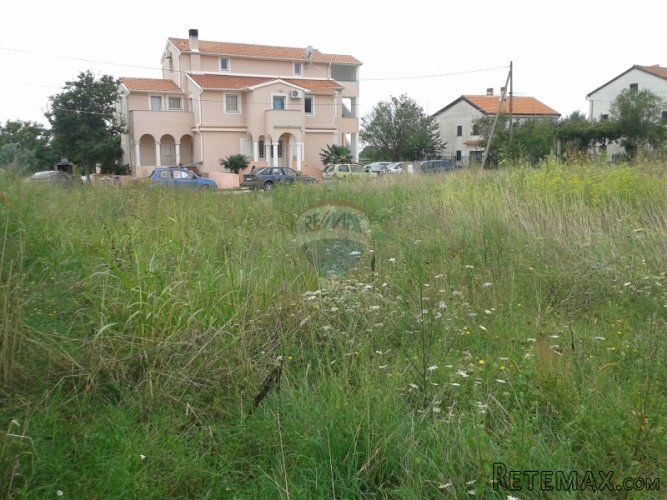 LIŽNJAN GRAĐEVINSKO ZEMLJIŠTE 593 m2 - 5