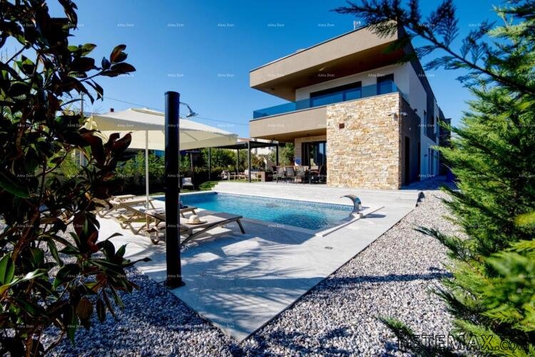 Moderna villa s bazenom i saunom, Marčana! - 3