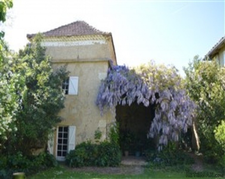 Timeless romantic manor house in superb.. - 2