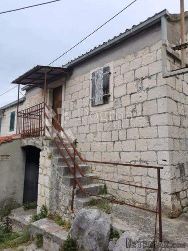 Kamene kuće uz obalu - Potencijal za turistički najam