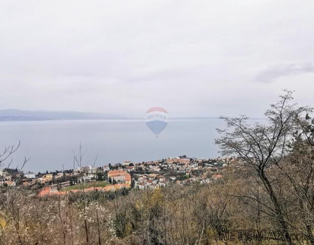 Lovran, Dobreć, negrađevinsko zemljište 4453m2