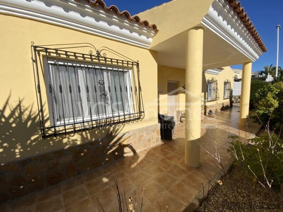 EXCLUSIVE TO VOSS HOMES - A beautifully presented, recently.. - 10