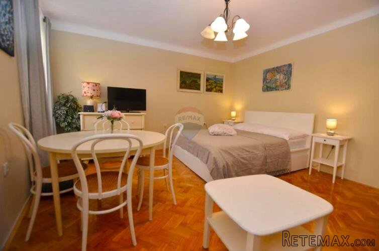 Rovinj,savršen stan 53m2 u centru,1.kat