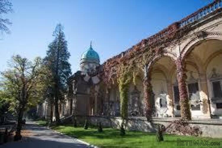 Grobnica, Mirogoj, Zagreb, na iznimnoj lokaciji