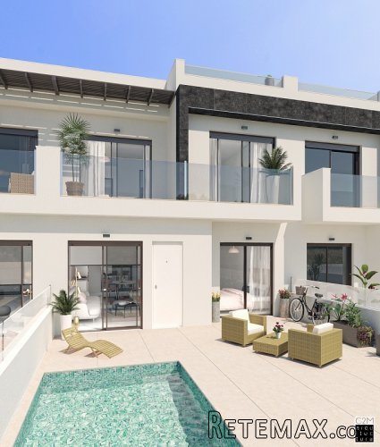 Exclusive Complex of townhouses located in San Pedro del..