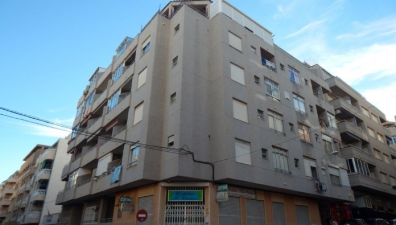 Resale · Apartment · Spain · Costa Bl..