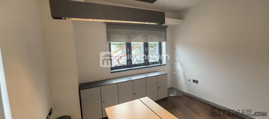 Rijeka, Srdoči, 200m2, poslovna kuća s okućnocom