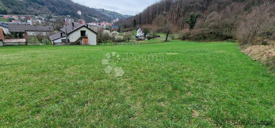 Građevinsko zemljište s pogledom na Krapinu - 2