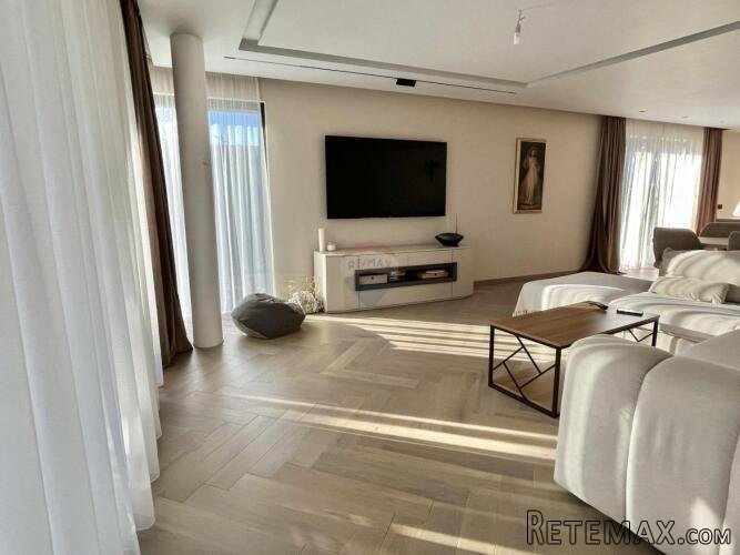 Rijeka, Kostrena, trosoban stan u novogradnji, 123 m2 - 2