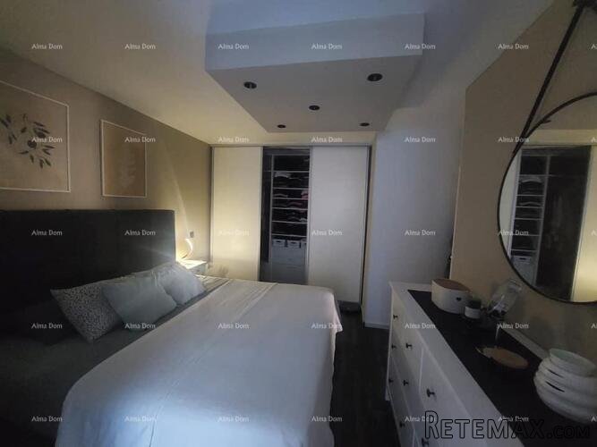 Prodaje se stan 90m2 sa konobom i vrtom, Novigrad - 3