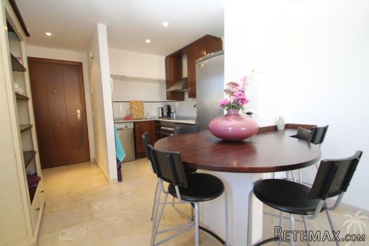 Within walking distance of the beaches of Punta Prima and.. - 3