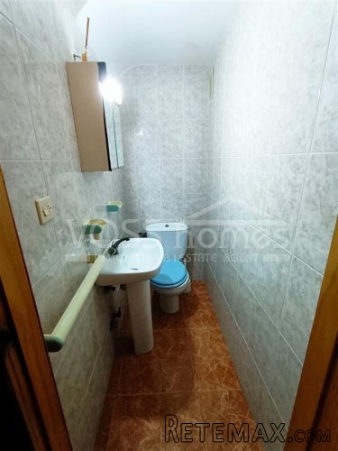 NEW LISTING TO VOSS HOMES - A large terraced house of 178m2.. - 6
