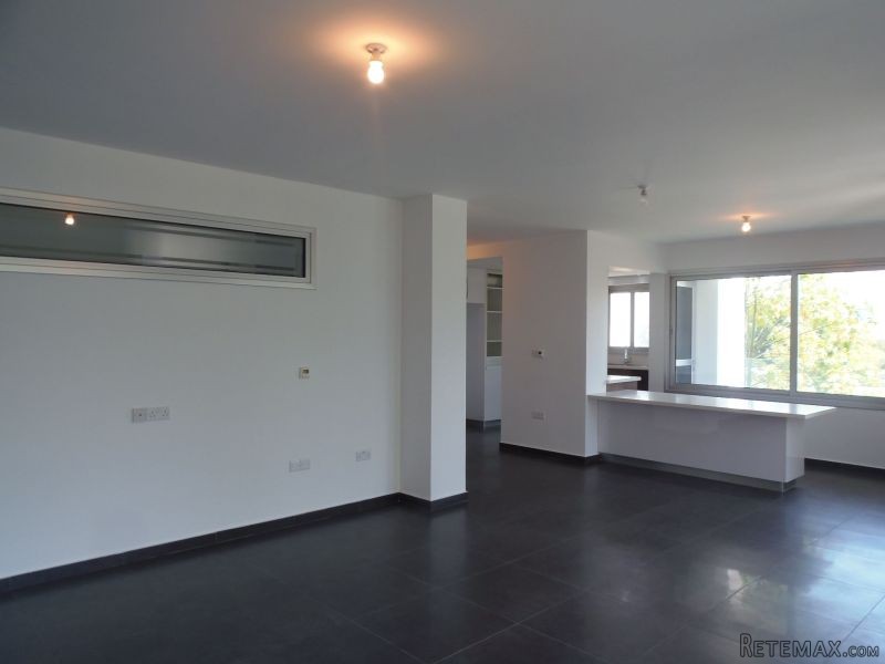 NEW LUXURY WHOLE FLOOR 4 BED APARTMENT..