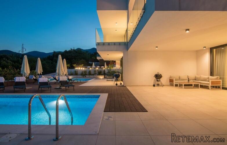 OPATIJA,VEPRINAC- nova vila s bazenom, garažom i pogledom na - 3