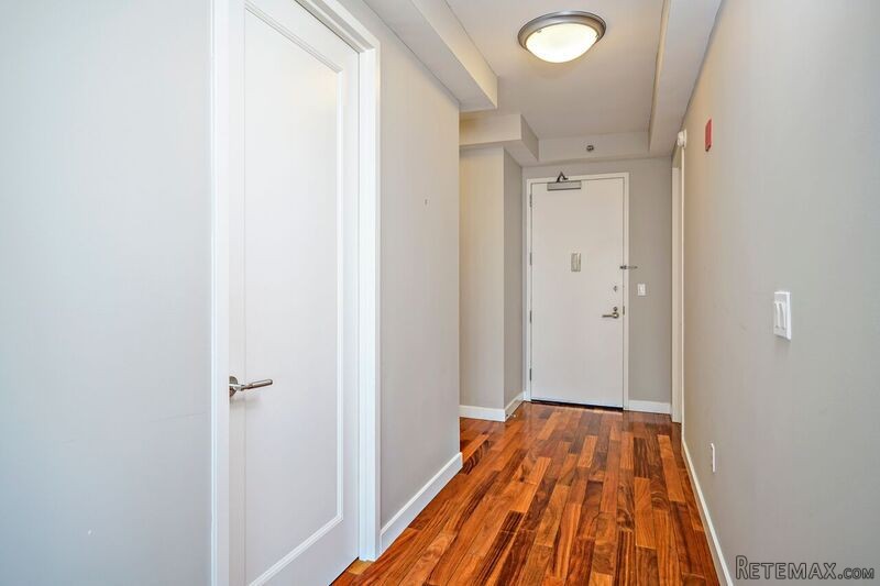 2 bedroom House For Sale: 10 CIty Place.. - 2