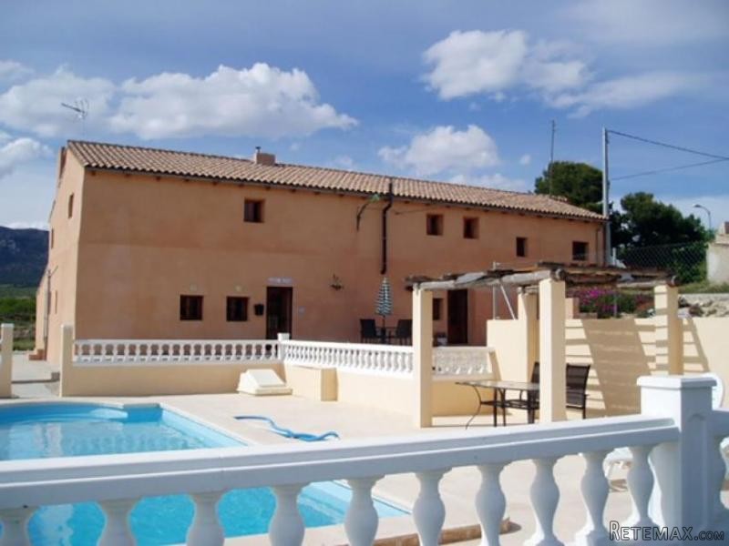 Country House in Monovar great Business..