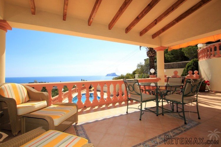 This superb sea view villa is distributed over two levels.. - 4