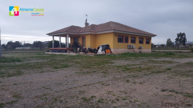 Villa For Sale In Puerto Lumbreras - 2