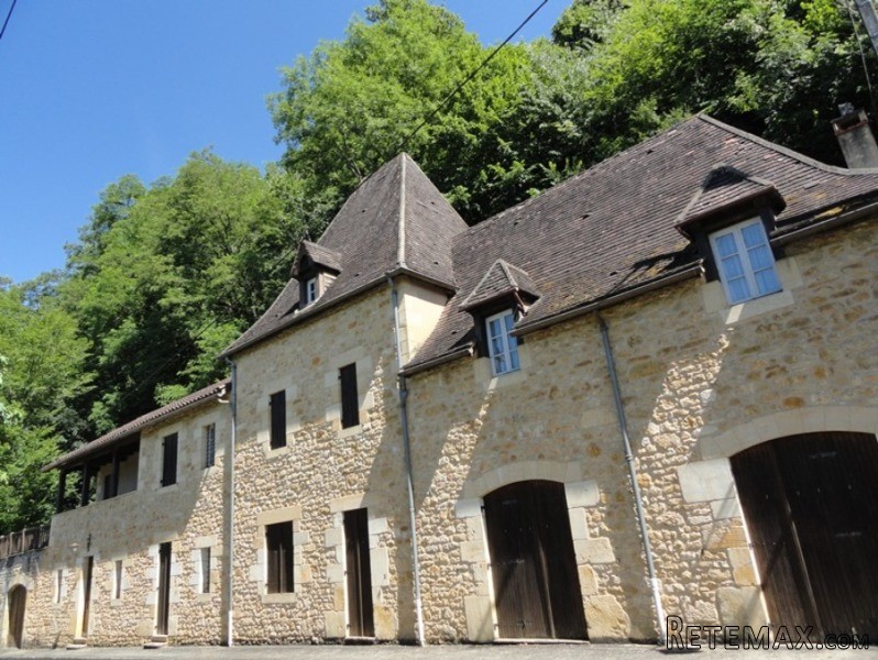 Maison Domme