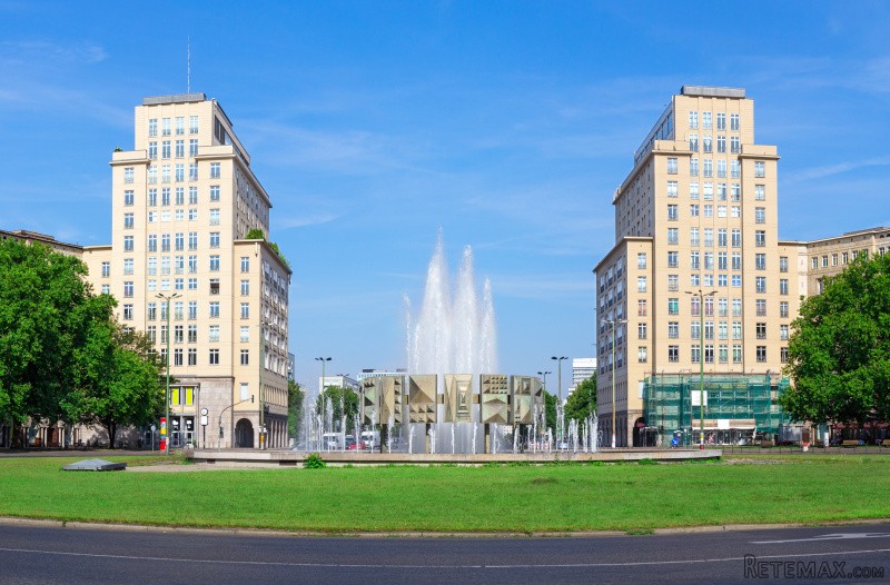 Central Berlin apartments: Buy a piece..
