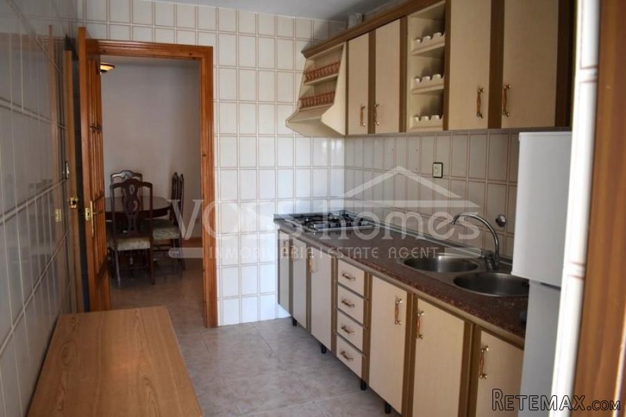 Large, 2 storey, corner, village house with 4 bedrooms.. - 7