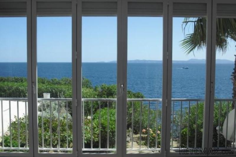 ROSES: Beautiful apartment on the..