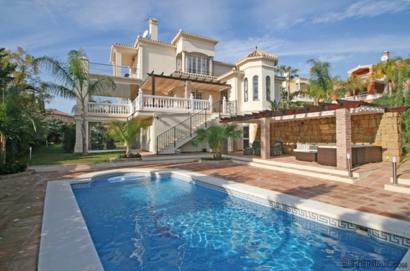 HM3S2813 - Villa For sale in Los..
