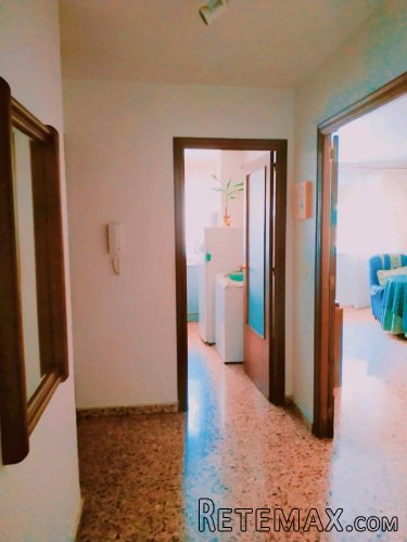 Barrio: cerca del mercado centralSuperficie total 95 m2,3.. - 2