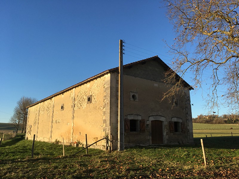 Beautiful Barn On Approximately 5.000m2.. - 2