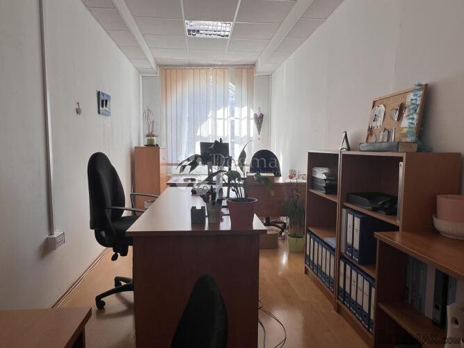 Poreč - poslovni prostor na odličnoj lokaciji