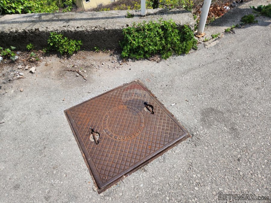 Rijeka, Svilno - građevinski teren, P+2 - 9