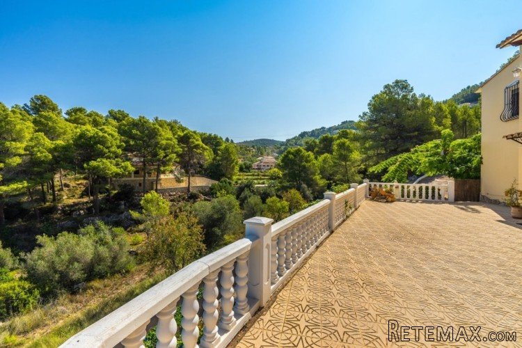 Nestled in the Valle de Lliber, this beautiful property.. - 2