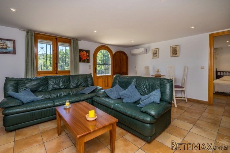 Nestled in the Valle de Lliber, this beautiful property.. - 4