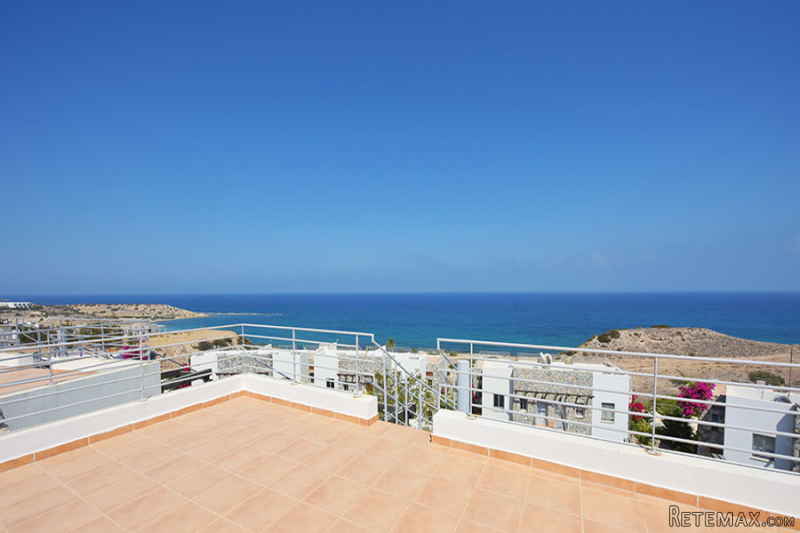 Palm View Cliff Penthouse