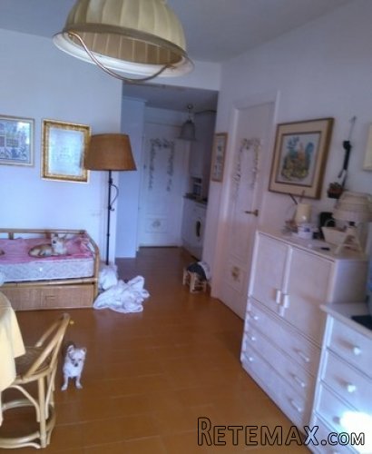 Urbanización cerrada con piscina propia y pista de tenis... - 4