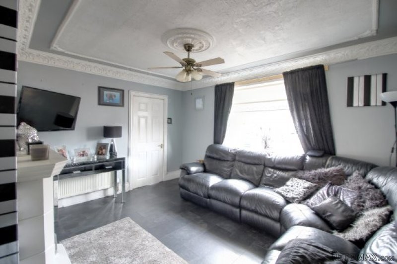 4 bedroom, Terraced House house for sale - 2