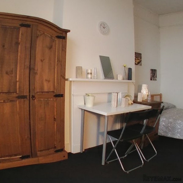 Gorgeous And Large Double Bedroom In..